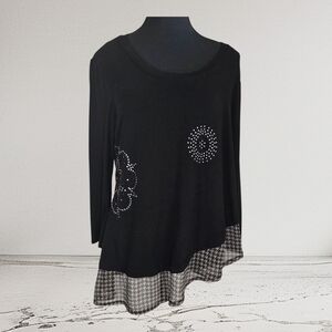 Tango Lango Chic Black Long Sleeve Women's Top with Embellishments Size L
